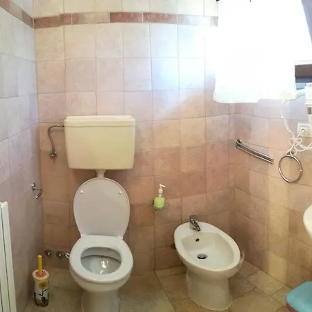 Bio La Tana Del Lele * Serra San Quirico